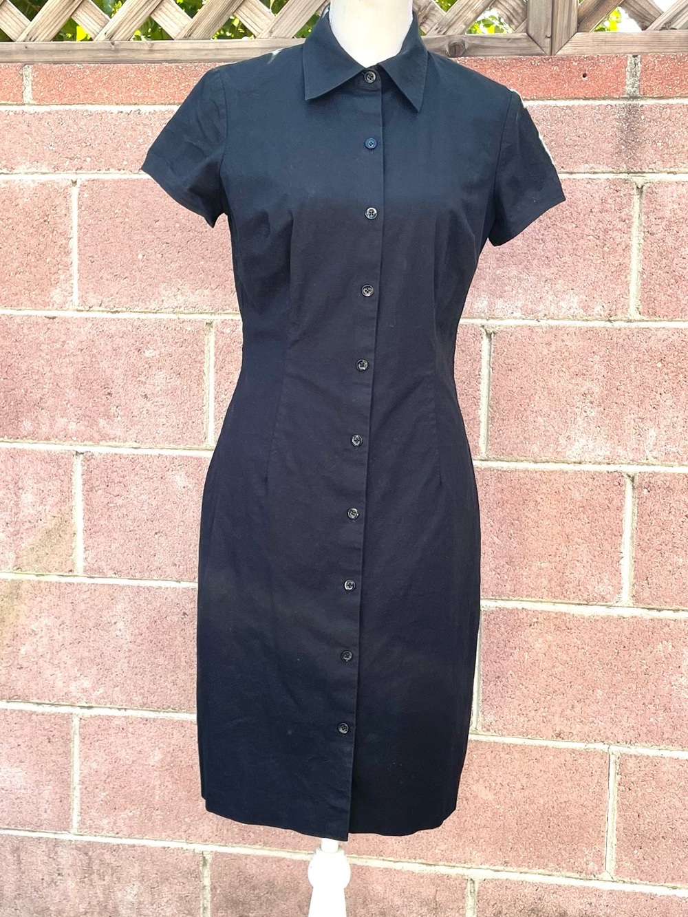 Ann Taylor Black Stretch Sheath Dress Button Front Short Sleeve Size 4 - Picture 2 of 9